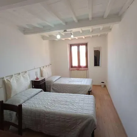 Il Girasole Apartment *